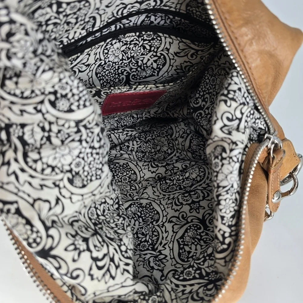 Hobo leather slouchy saddle shoulder bag boho